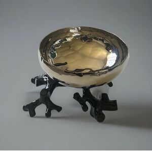 MICHAEL ARAM Ocean Reef Coral Nut Dish Bowl Nickelplate & Black Base Metal 5”